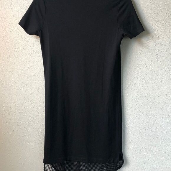 Foreverā21Ā BlackāMidiāDress - Picture 5 of 5